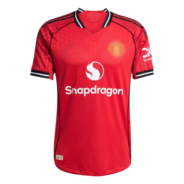 M*nc*ster Und 25/26 Home Jersey